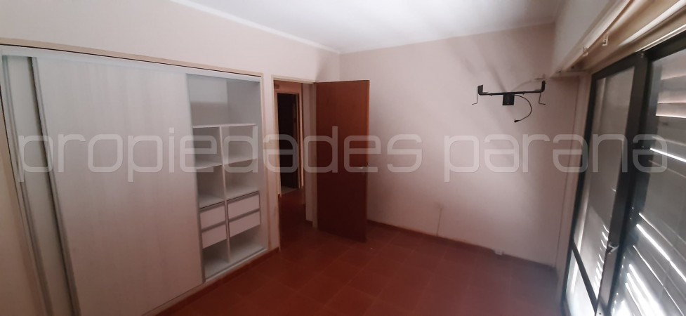 OPORTUNIDAD: VENDO PISO CON COCHERA, en pleno Parque, calle Mitre