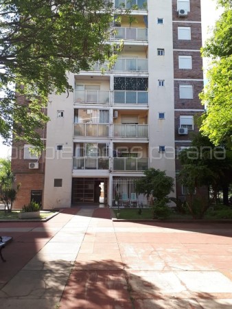 VENDO LINDO DEPARTAMENTO DE 2 DORMITORIOS, COCHERA Y ESPACIOS COMPARTIDOS - en Altos de Ituzaingo